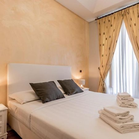 Apt Rome - Pietra Luaran gambar