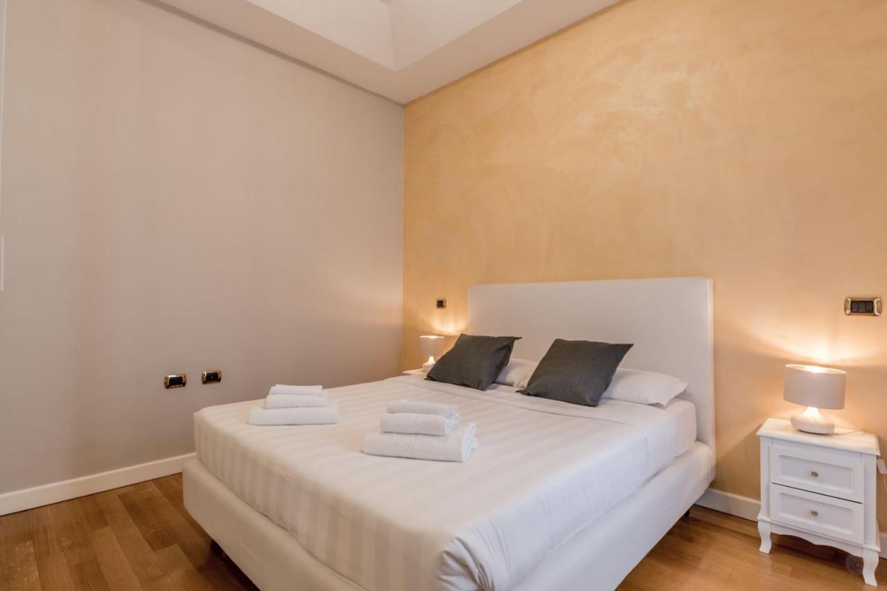 Apt Rome - Pietra Luaran gambar
