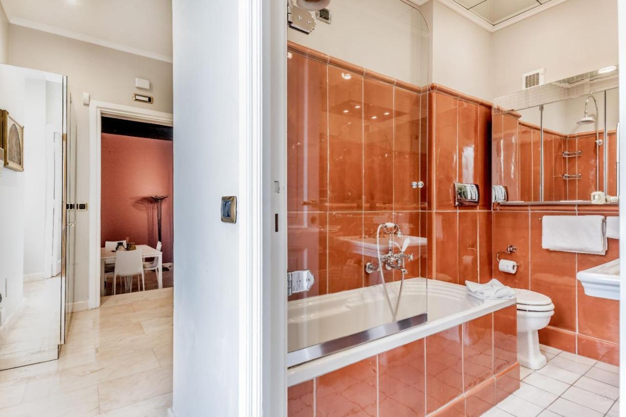 Apt Rome - Pietra Luaran gambar